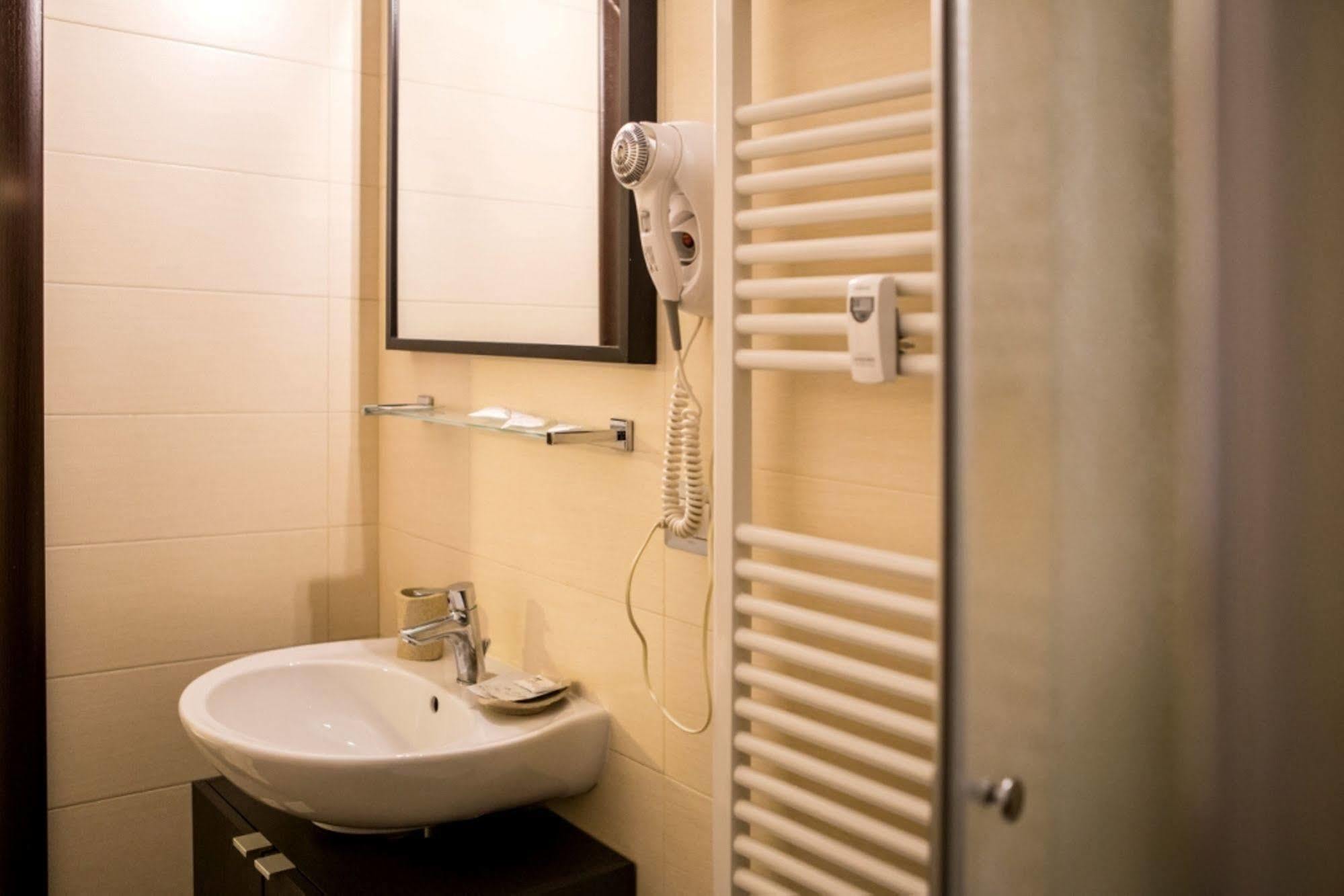 Mikale Rooms Ρώμη Εξωτερικό φωτογραφία