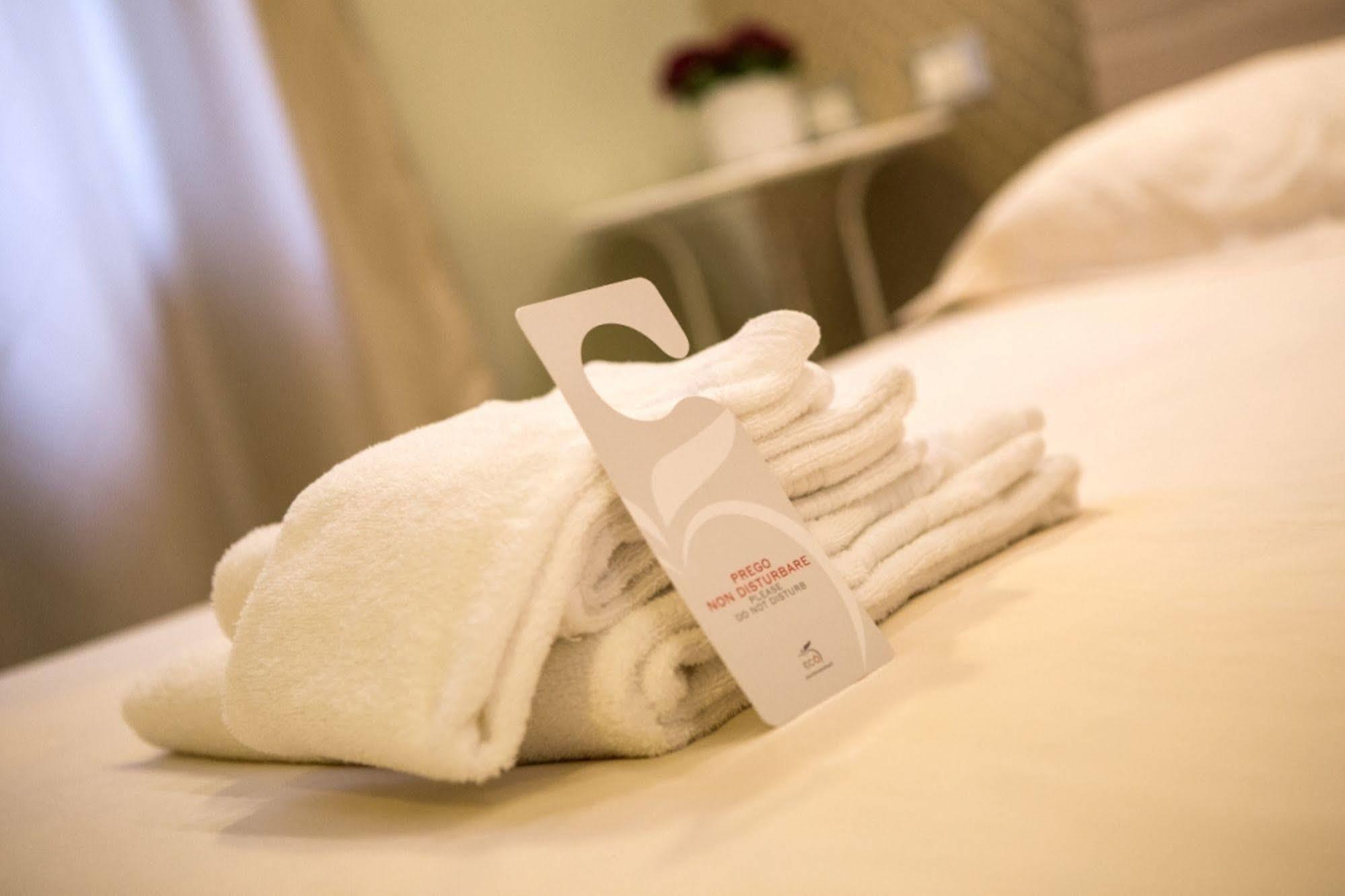 Mikale Rooms Ρώμη Εξωτερικό φωτογραφία