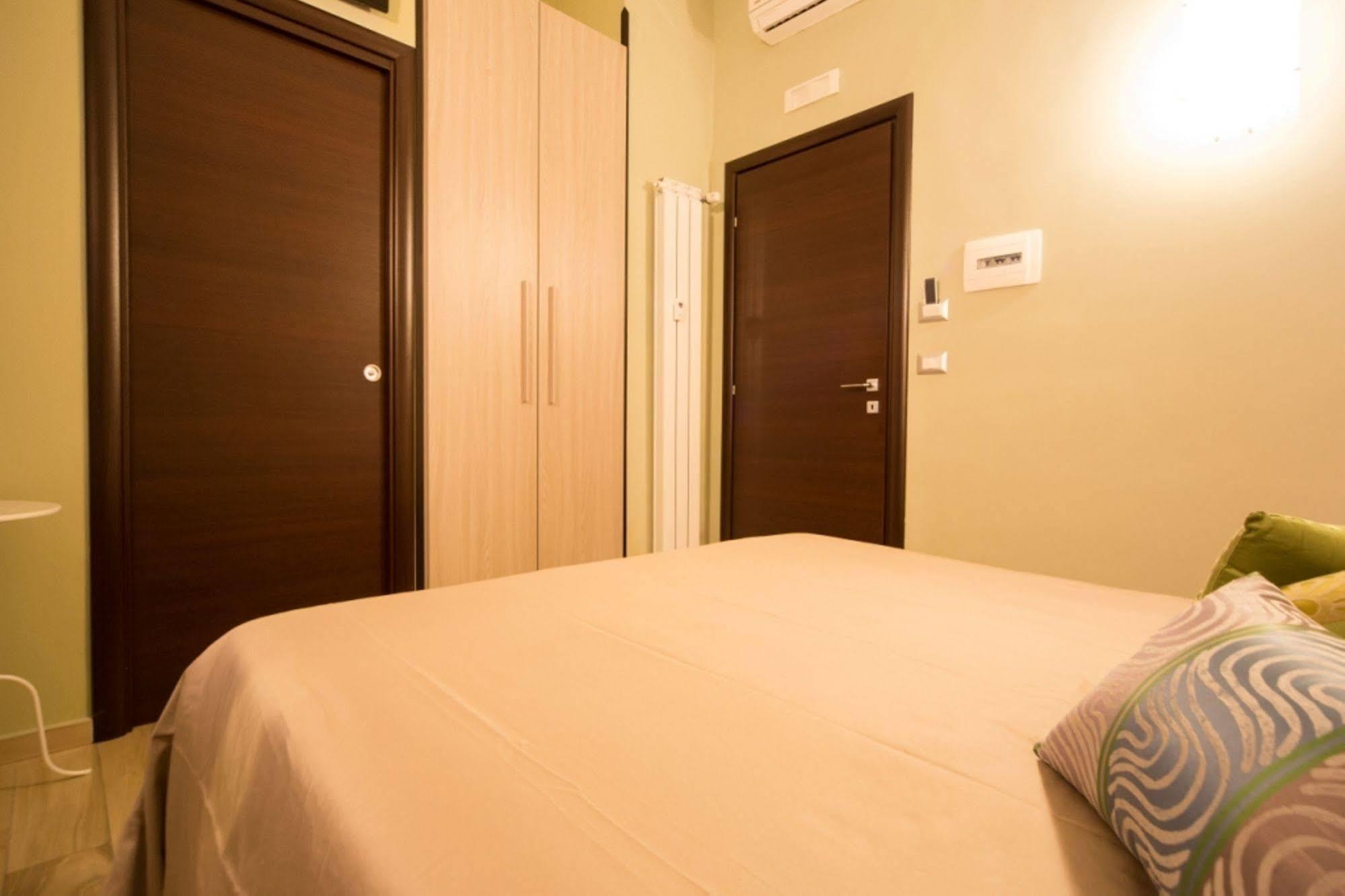 Mikale Rooms Ρώμη Εξωτερικό φωτογραφία